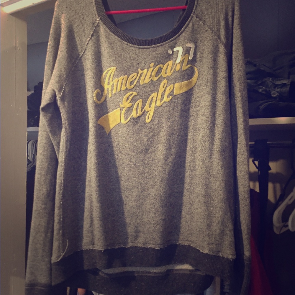 American eagle sweater